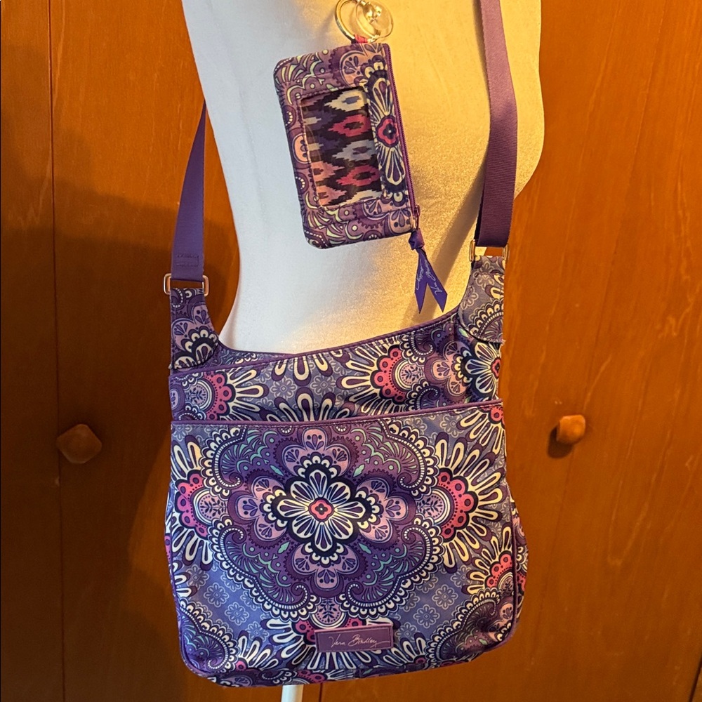 Vera Bradley Crossbody with Zip ID Holder Lilac Tapestry Paisley